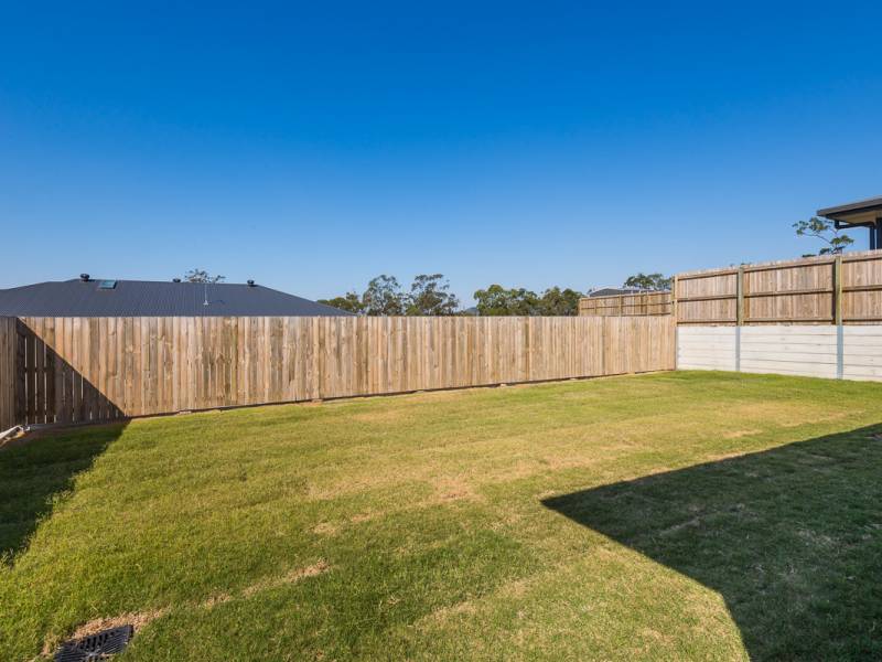 93 Daydream Crescent, SPRINGFIELD LAKES, QLD 4300