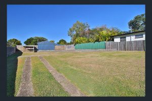 71 Simmons Road, NORTH IPSWICH, QLD 4305