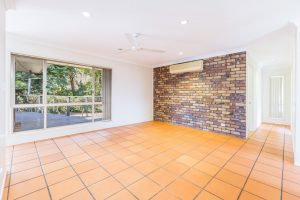 9 Sheppey Pl, YAMANTO, QLD 4305