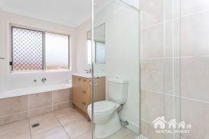 1/12 Elite Street, PARK RIDGE, QLD 4125