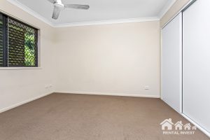 2/4 Gibbs Street, CHURCHILL, QLD 4305 AUS