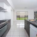 8 Brushbox Street, RIPLEY, QLD 4306 AUS