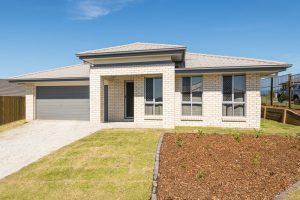 88 Fernbrooke Boulevard, REDBANK PLAINS, QLD 4301 AUS