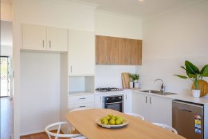 6 Ardie Court, BELLBIRD PARK, QLD 4300 AUS