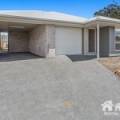 1/14 Sapphire Cres, REDBANK PLAINS, QLD 4301 AUS