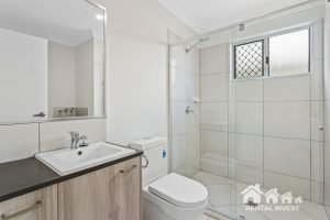 1/14 Sapphire Cres, REDBANK PLAINS, QLD 4301 AUS