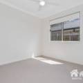 2/14 Sapphire Cres, REDBANK PLAINS, QLD 4301 AUS