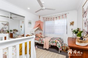 30 Hardwood St, SPRING MOUNTAIN, QLD 4300 AUS