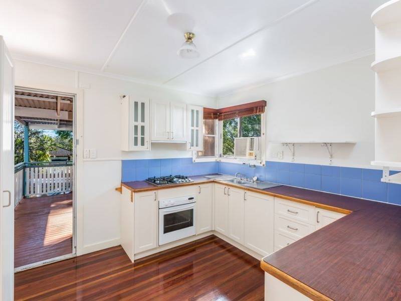 32 Baillieston Street, LEICHHARDT, QLD 4305 AUS