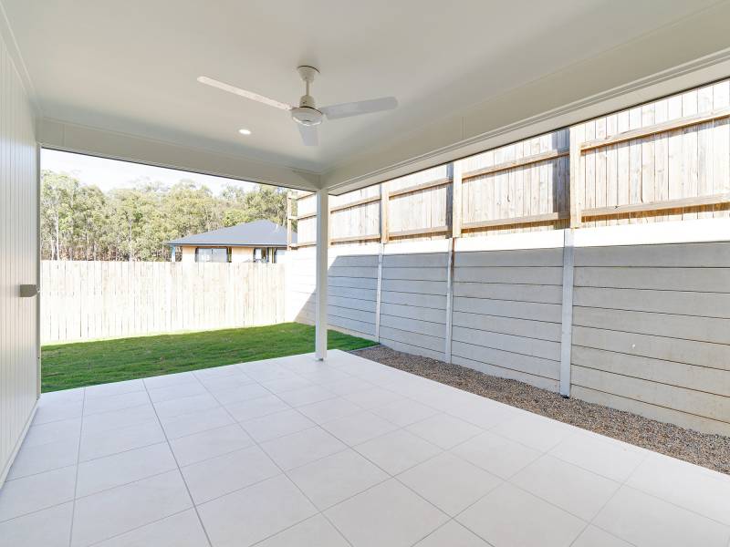 12 Acacia Place, SPRING MOUNTAIN, QLD 4300 AUS