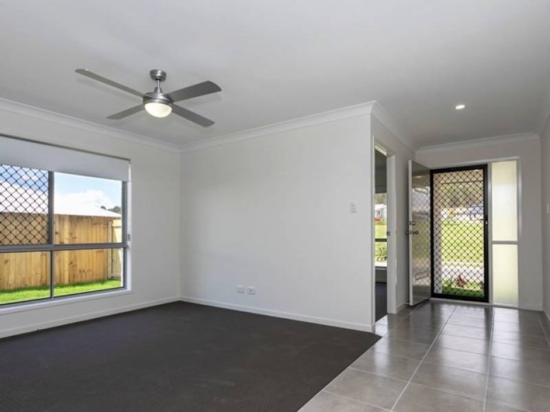 12 Williams Street, COLLINGWOOD PARK, QLD 4301 AUS