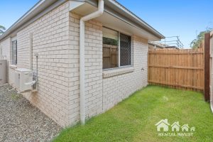 2/15 Creek Place, PARK RIDGE, QLD 4125 AUS