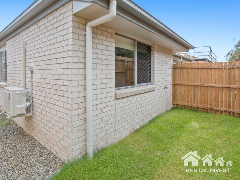 2/15 Creek Place, PARK RIDGE, QLD 4125 AUS