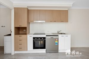 2/15 Creek Place, PARK RIDGE, QLD 4125 AUS