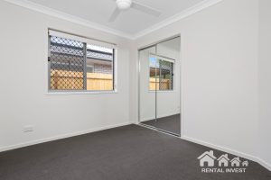 2/15 Creek Place, PARK RIDGE, QLD 4125 AUS