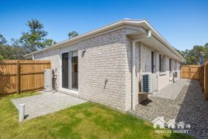 2/8 Goodwin Close, PARK RIDGE, QLD 4125 AUS