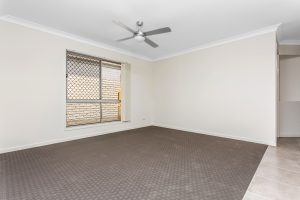 13 Niels Crescent, PARK RIDGE, QLD 4125 AUS