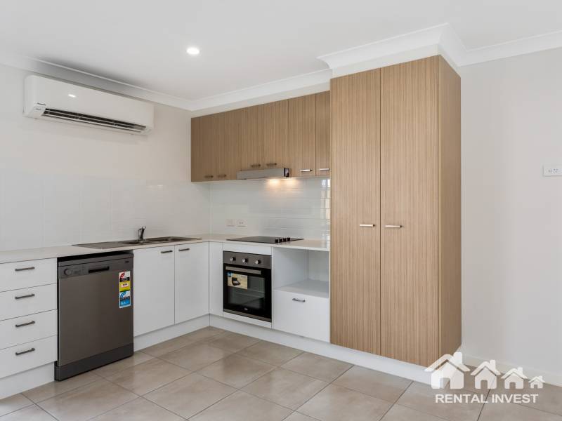 2/12 Elite Street, PARK RIDGE, QLD 4125 AUS