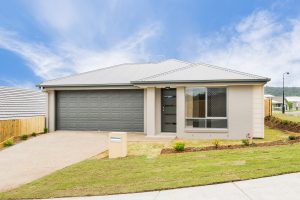 8 Falcon Street, REDBANK PLAINS, QLD 4301 AUS