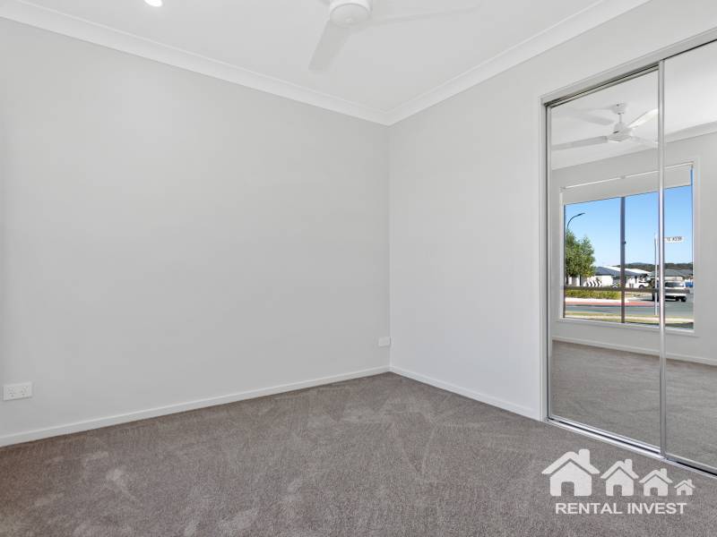 1/1 Heath Tce, Park Ridge, QLD 4125 Australia