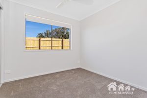 1/1 Heath Tce, Park Ridge, QLD 4125 Australia