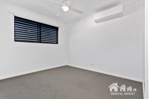 76 Francisca Drive, Augustine Heights, QLD 4300 Australia