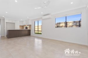 1/1 Heath Tce, Park Ridge, QLD 4125 Australia