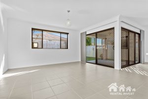 76 Francisca Drive, Augustine Heights, QLD 4300 Australia