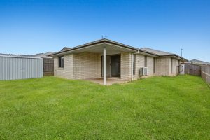 17 Gossan, YARRABILBA, QLD 4207 Australia