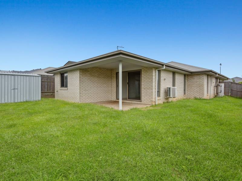 17 Gossan, YARRABILBA, QLD 4207 Australia