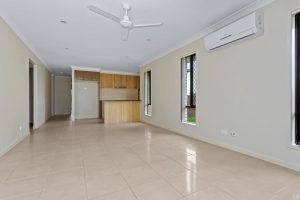 17 Gossan, YARRABILBA, QLD 4207 Australia