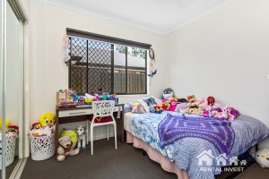 33 Bradley's, Ripley, QLD 4306 Australia