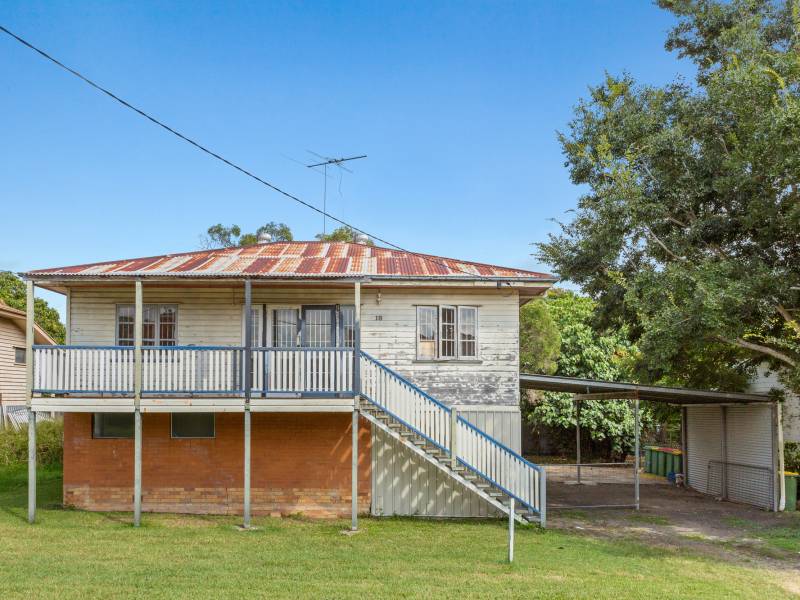 18 Spring Street, East Ipswich, QLD 4305 Australia