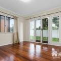 76 Toongarra Rd, Leichhardt, Qld 4305 Australia