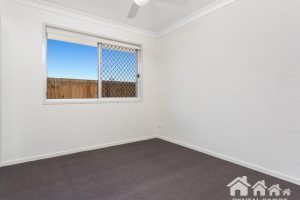 2/8 Goodwin Close, PARK RIDGE, QLD 4125 AUS