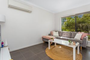 98 Parkview Parade, Ripley, QLD 4306 Australia