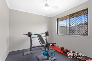 7 Lockyer Place, Crestmead, QLD 4132 Australia