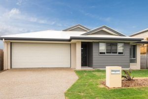 41 Falcon St, Redbank Plains, QLD 4301 Australia