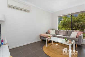 98 Parkview Parade, Ripley, QLD 4306 Australia