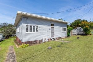 2 Woodgate St, Churchill, QLD 4305 Australia