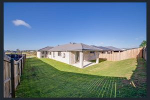 11 Fyfe St, Walloon, QLD 4306 Australia