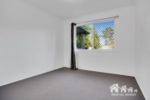 11 Lyngrove Street, Kingston, QLD 4114 Australia