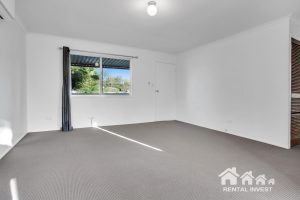 11 Lyngrove Street, Kingston, QLD 4114 Australia