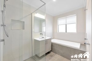 2 Honeysuckle Drive, Ripley, QLD 4306 Australia