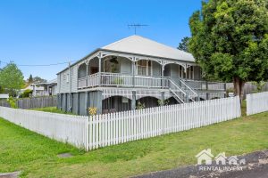 19 Macalister St, Ipswich, QLD 4305 Australia