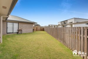 8 Archibald St, Ripley, QLD 4306 Australia