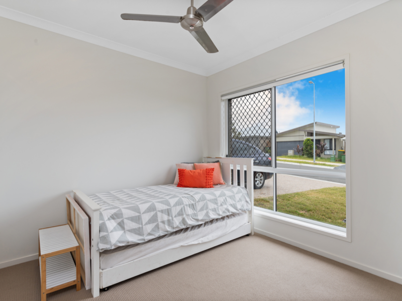 20 Joy Chambers Cct, Ripley, QLD 4306 Australia