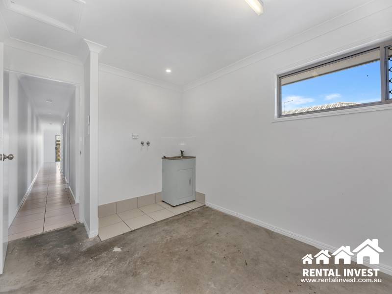 2/8 Lockyer Place, Crestmead, QLD 4132 Australia