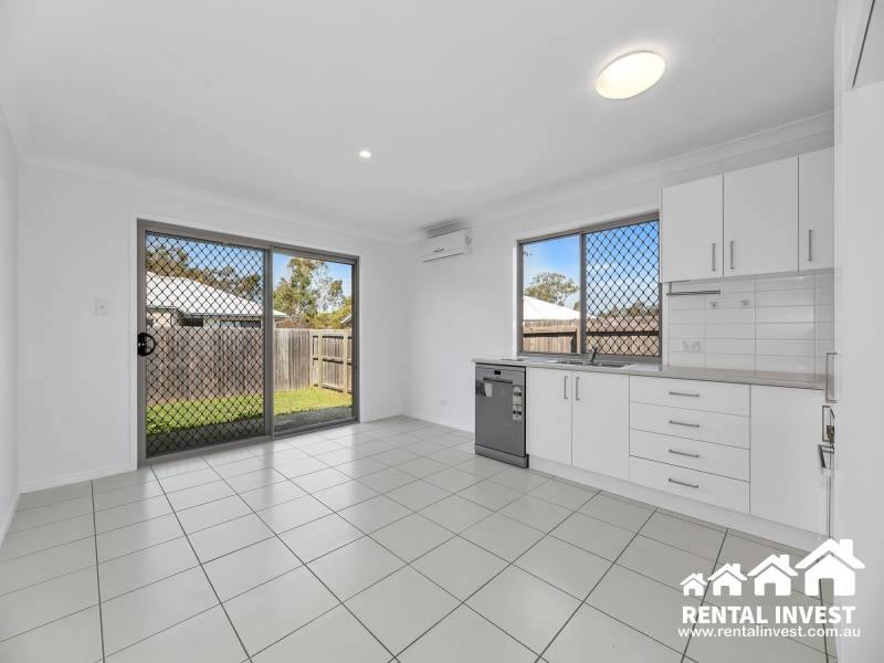 2/8 Lockyer Place, Crestmead, QLD 4132 Australia