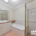 21/15 Parnassus St, Robertson, QLD 4109 Australia